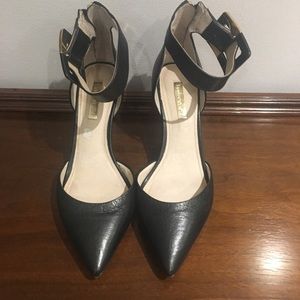 LIQUIDATION SALE *$20*  LOUISE ET CIE high black heels 6 1/2